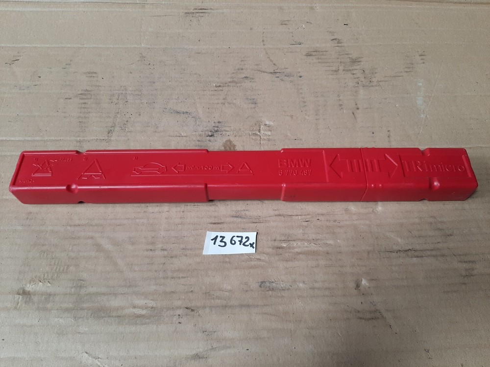 2018 BMW E84 HAZARD WARNING TRIANGLE  6770487