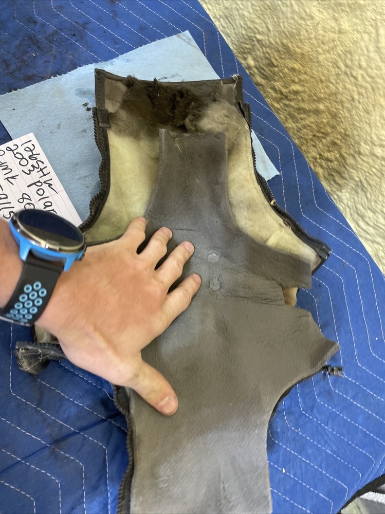 2003 Polaris Rmk 800 Chin Guard Pad Protector 126