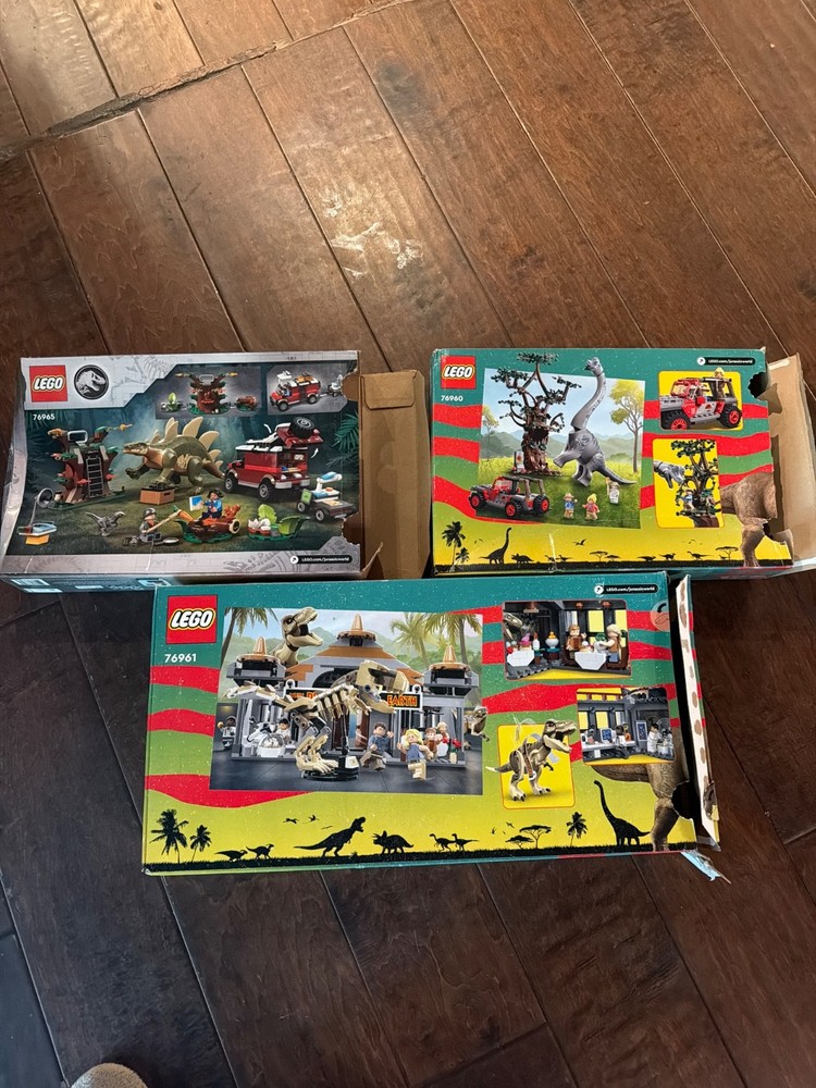 Lego boxes EMPTY 3 boxes Jurassic Park