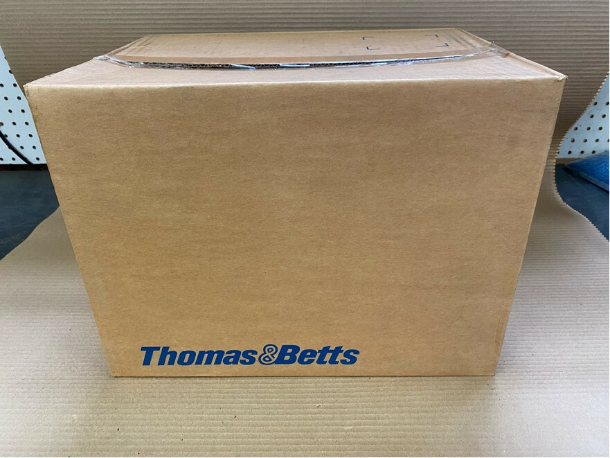 Thomas and Betts E986J  PVC Access Type LB Conduit 2" Body