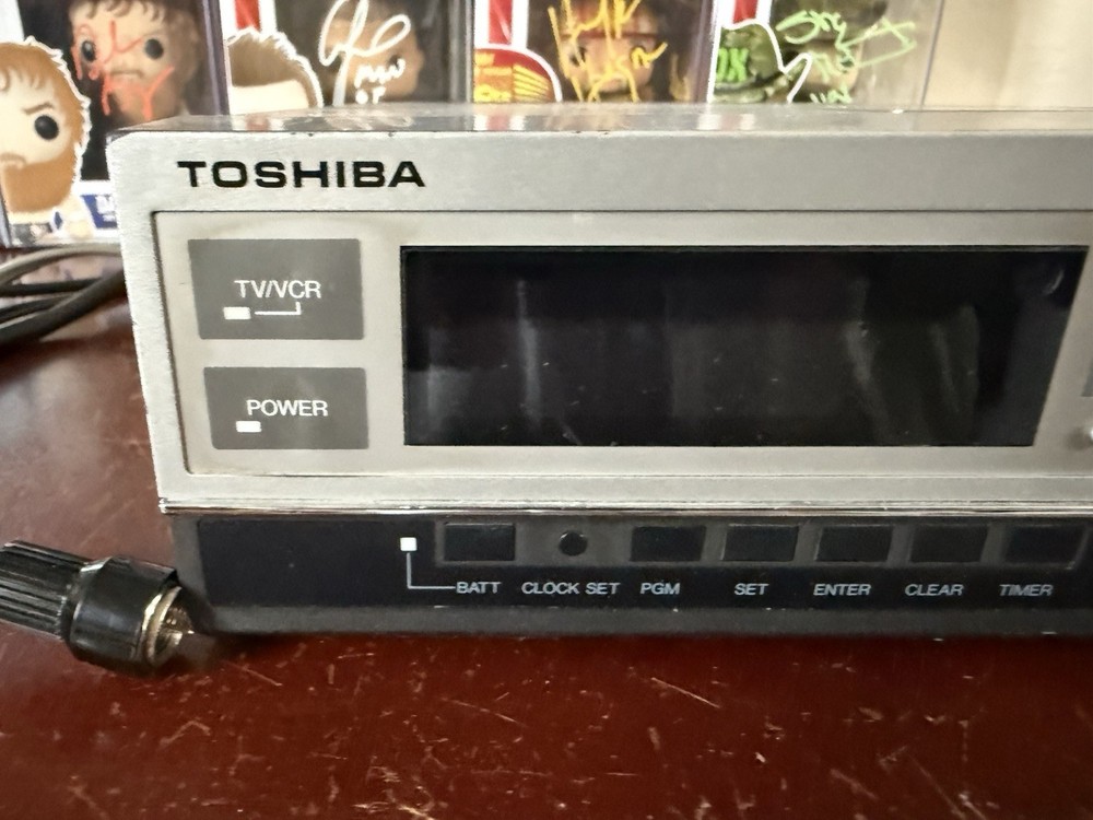 Untested As Is, Powers On - Toshiba TT-X340 Video Tuner