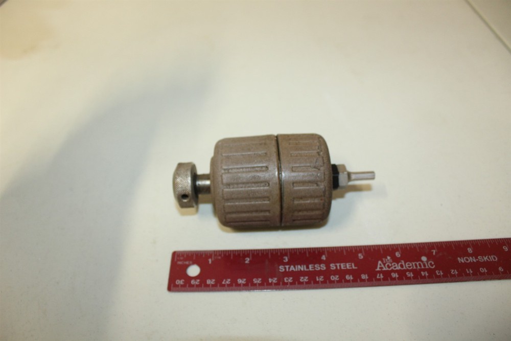 Vintage Supreme Push Pull Tapper Tool Model #9000 Grip Tool