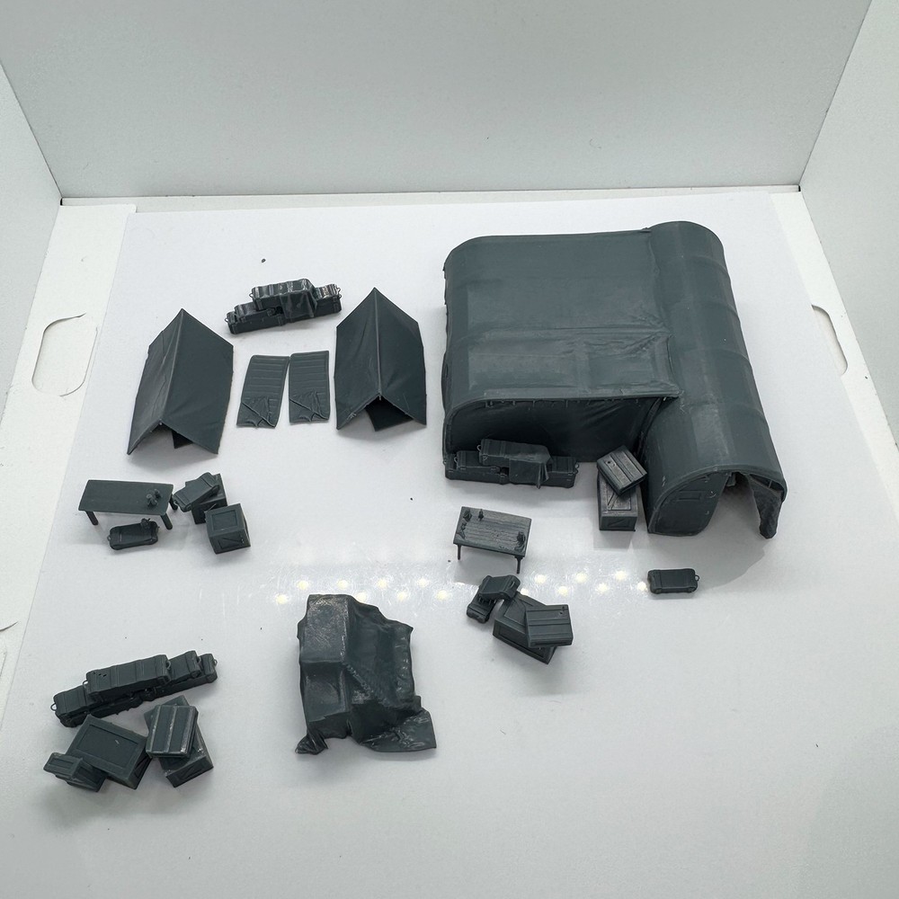 SSMODEL 1/64 Ruins Military Base