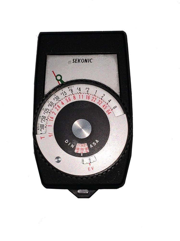 Sekonic L-158 exposure meter with underwater housing