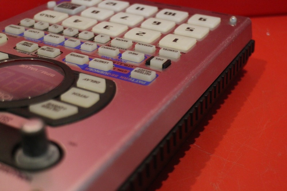 USED Roland SP 404 Sequencer Sampler U2962 260417