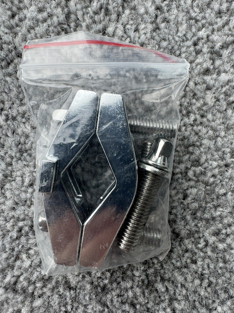 DW CHROME V MEMORY LOCK FOR V CLAMPS