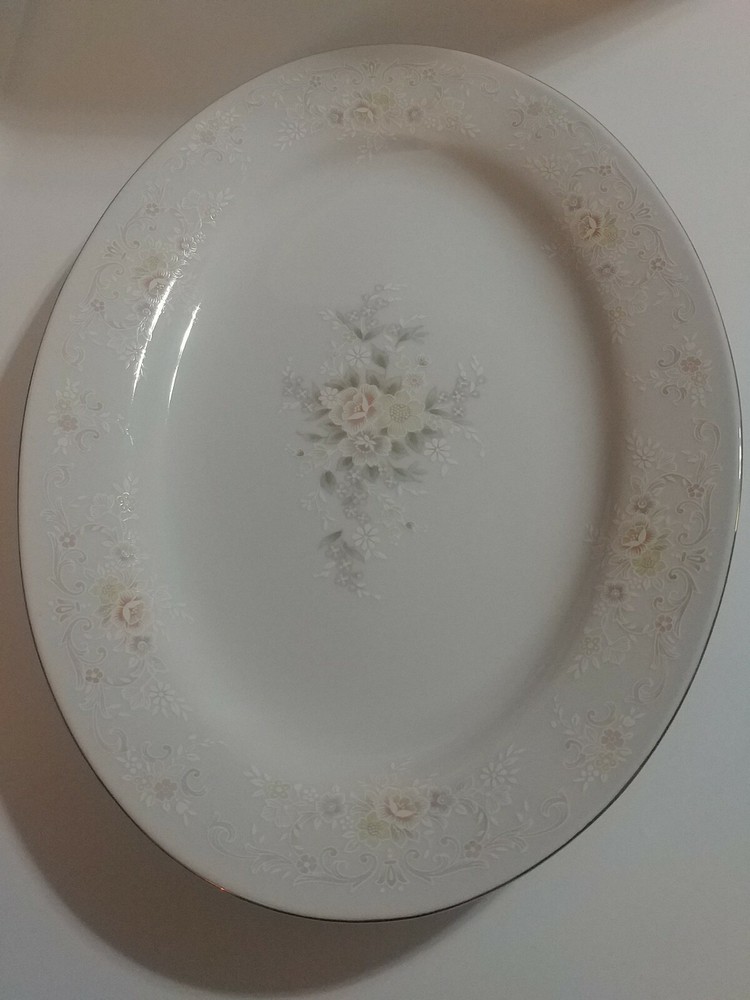 International China (CAMELIA Design) Serving Platter