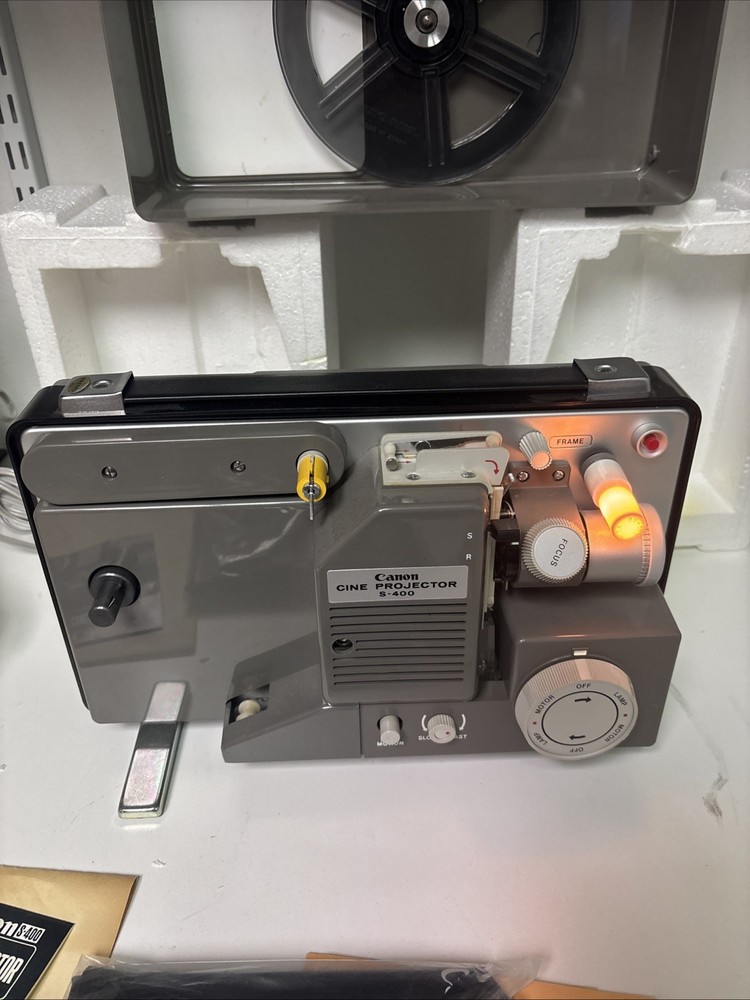 CANON S-400 CINE PROJECTOR / Open Box