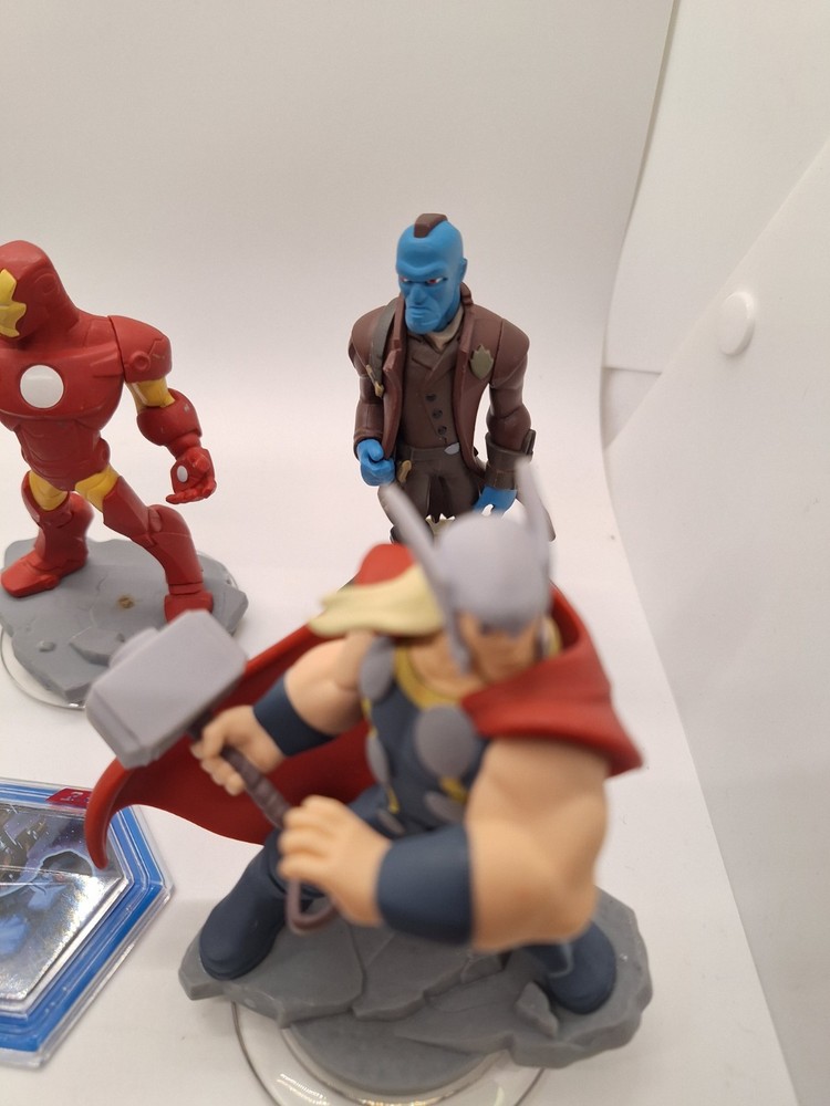 Disney infinity Marvel figures Lot 11 Items