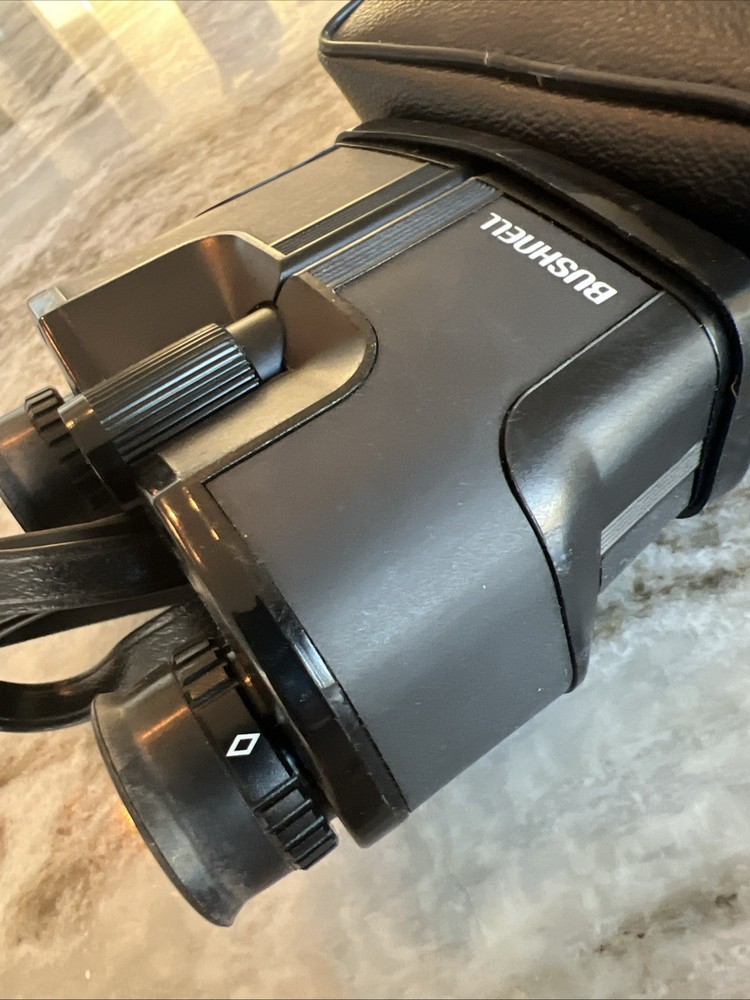 Bushnell 7x25 38ft. 100yds