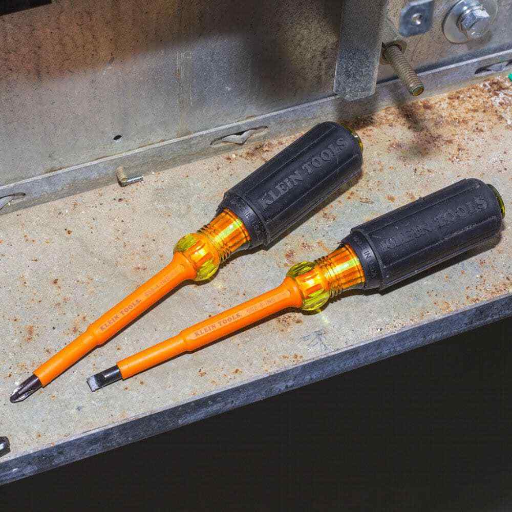 Klein Tools 2 Piece Keystone & Phillips Screwdriver Set Bit Sizes: Philips #2