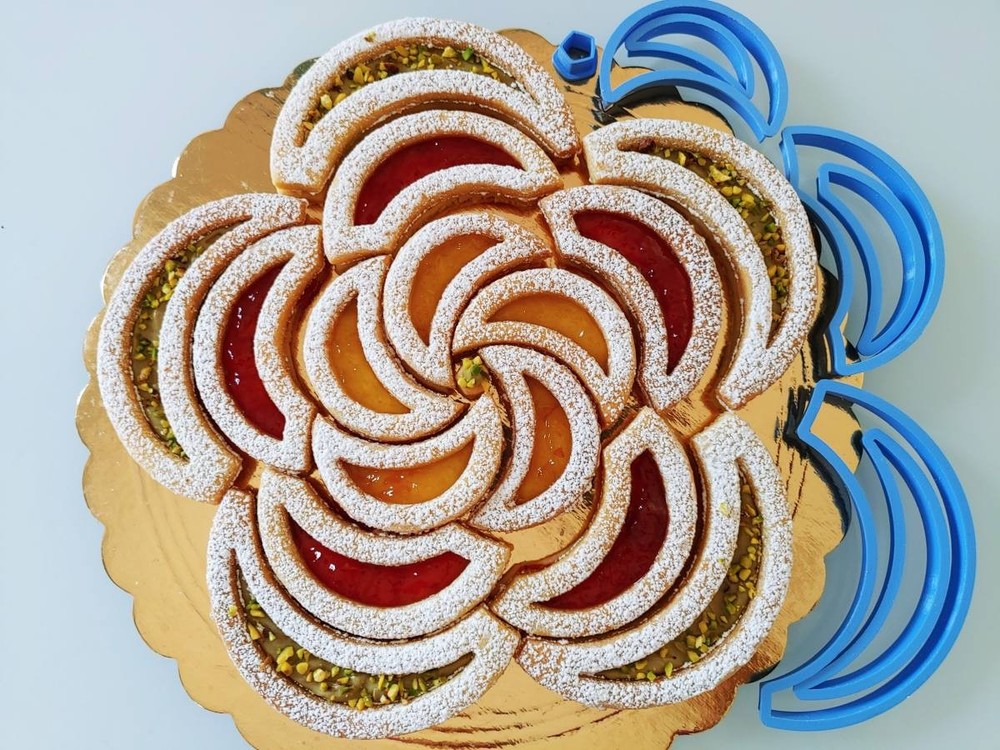 Tart 13 cookie molds cookie cutters pasta cutter