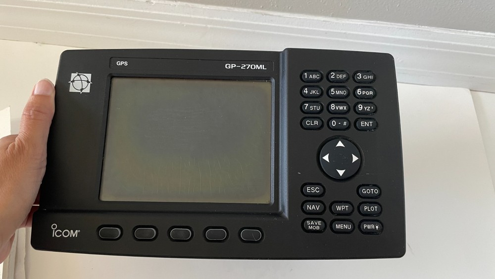 Boat GPS - ICOM GP-270ML CHARTPLOTTER Marine Radar -Untested -