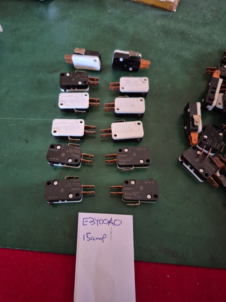 E3400A0 Cherry Electronics 15A Microswitch Snap Acting Lot Of 5