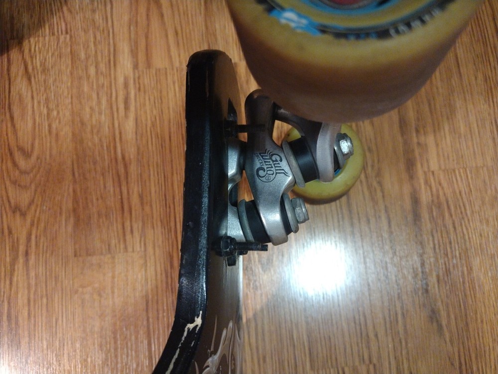 REDS 2012 Longboard Skateboard Gullwing SIDEWINDER 2 Trucks 40"