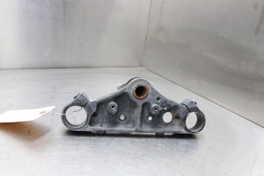 2008 Suzuki Boulevard C50 Lower Triple Tree Clamp