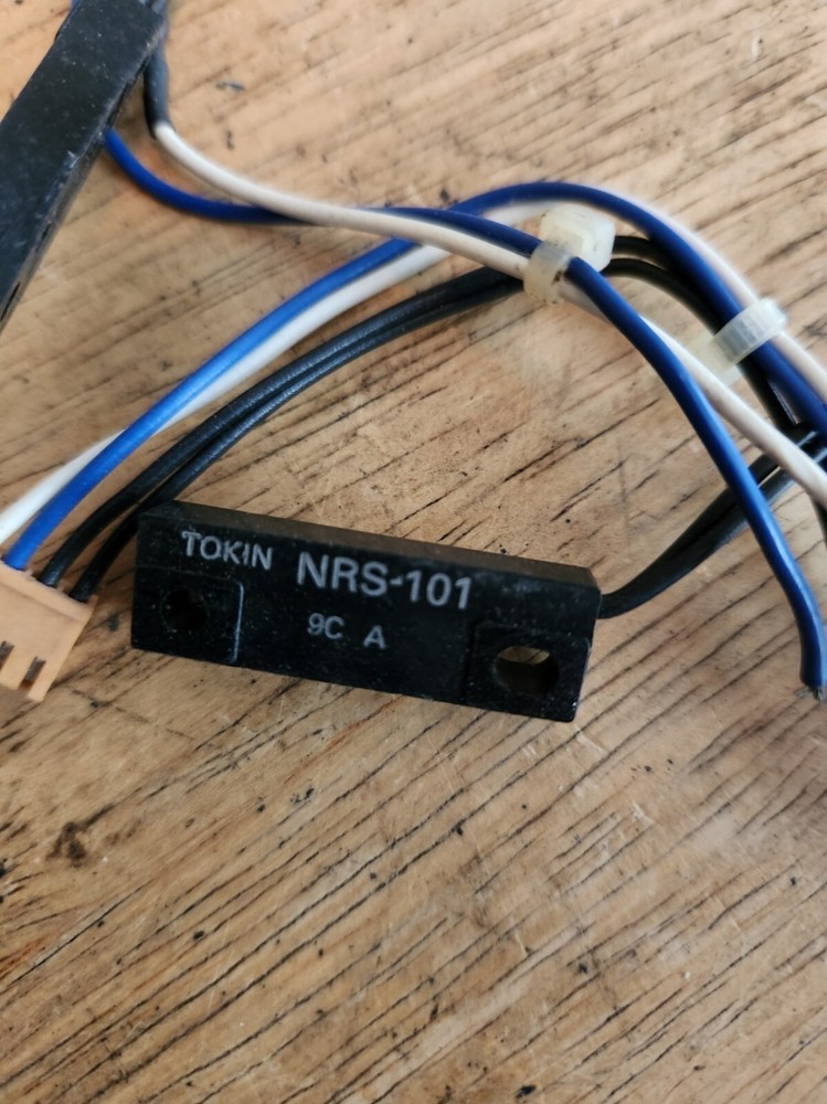 Radar antenna position sensor, Magnetic reed switch NRS-101