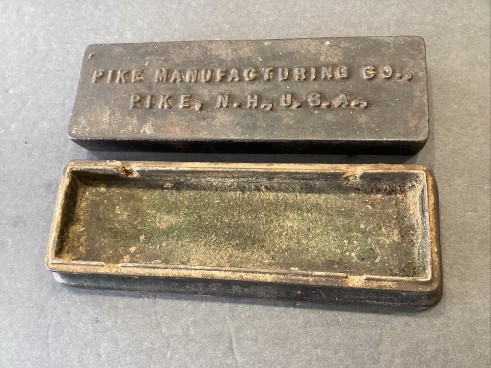 Pike Mfg NH Whetstone Whet Stone Razor Tool Hone Sharpening Stone Cast Iron Case