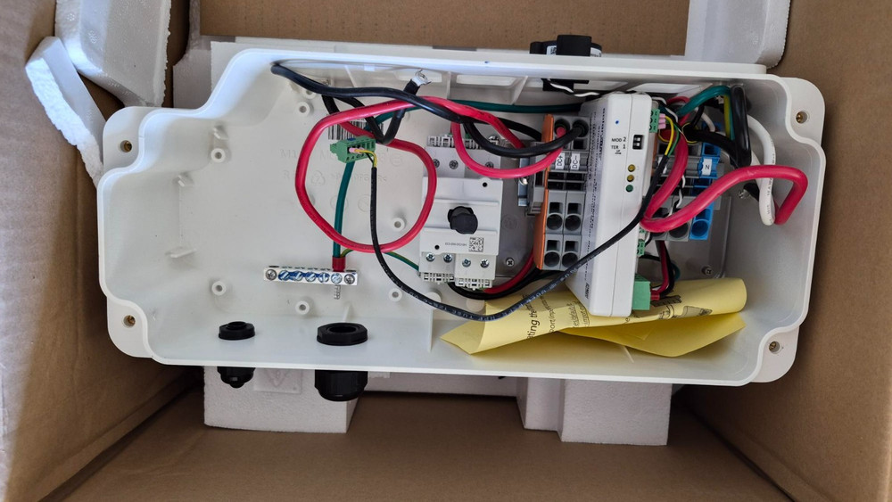 SOLAREDGE DC Disconnect 20Amp with Export/Import Metering Function