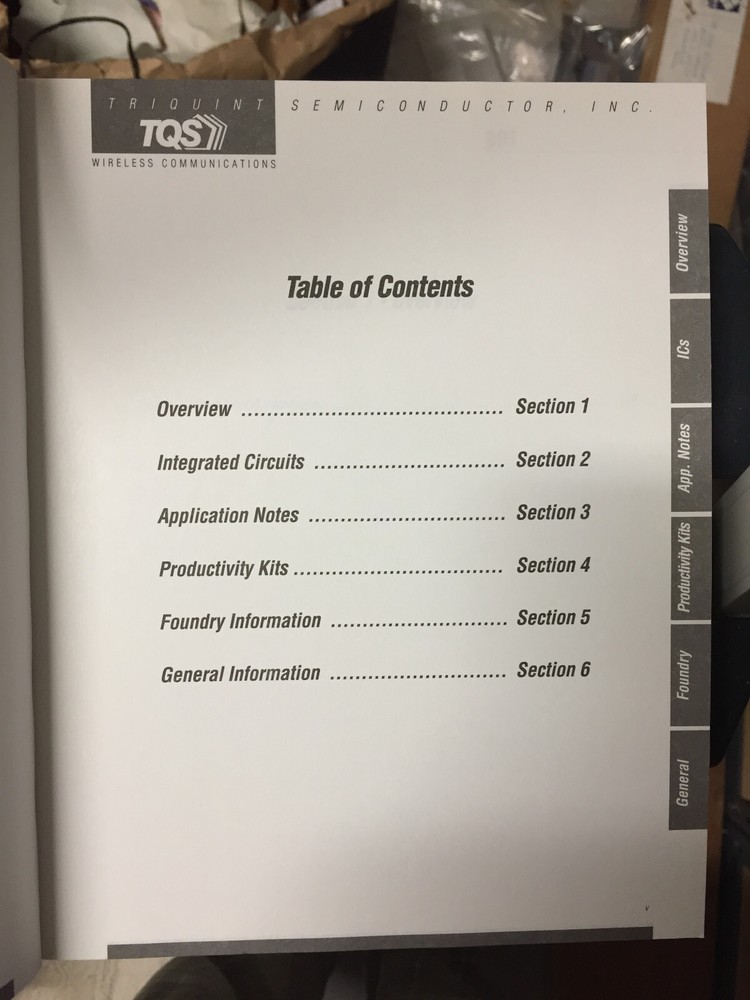 Data Book = TriQuint Datacom Telecom Wireless Timing Semiconductor Products 1998