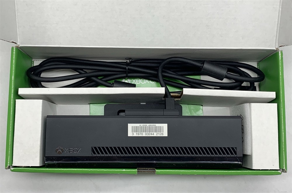 Microsoft Xbox One Kinect Sensor Bar Black Model 1520 Genuine NEW open box