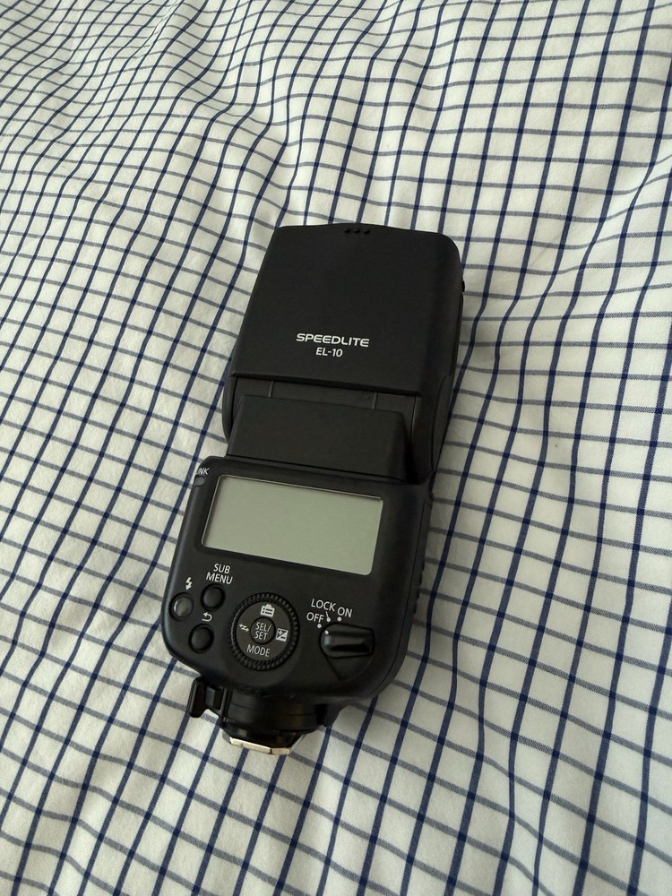 Canon Speedlite El-10 - Pristine Condition