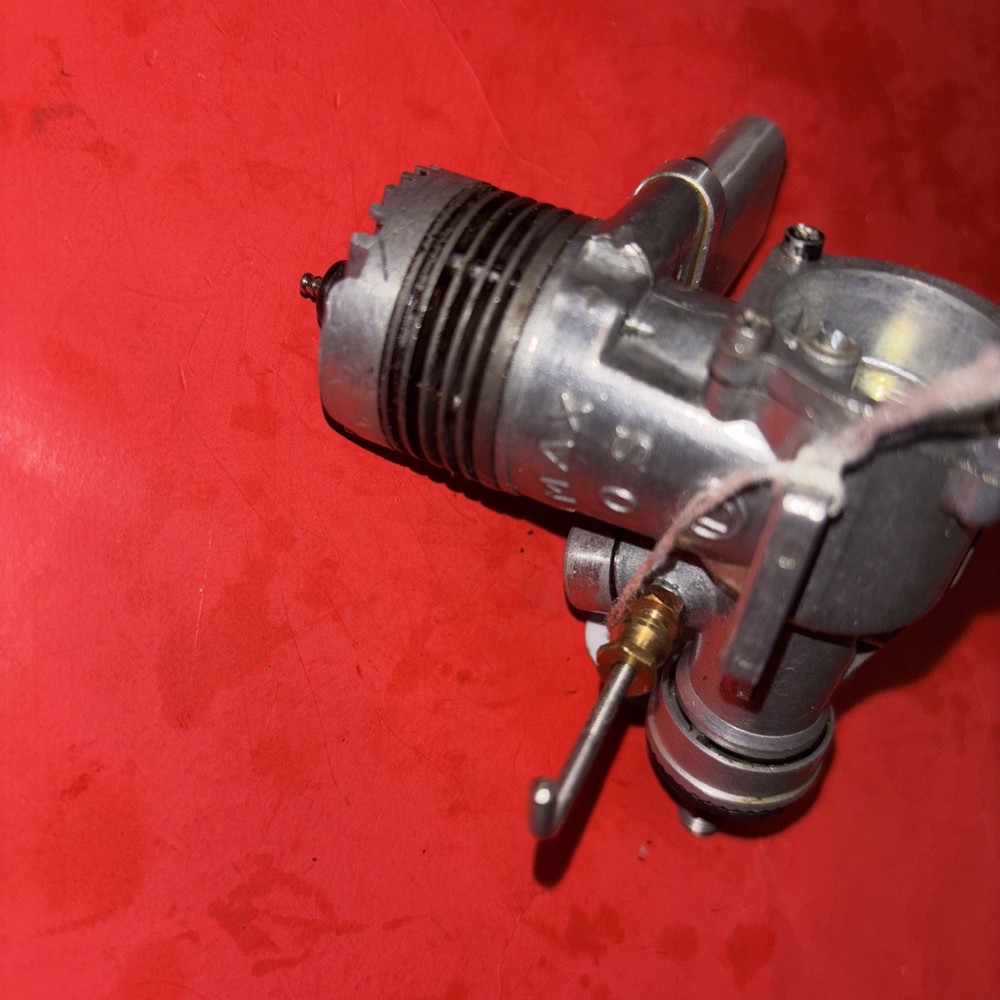 OS MAX 19 C/L WITH T-MUFFLER EXCELLENT # 19
