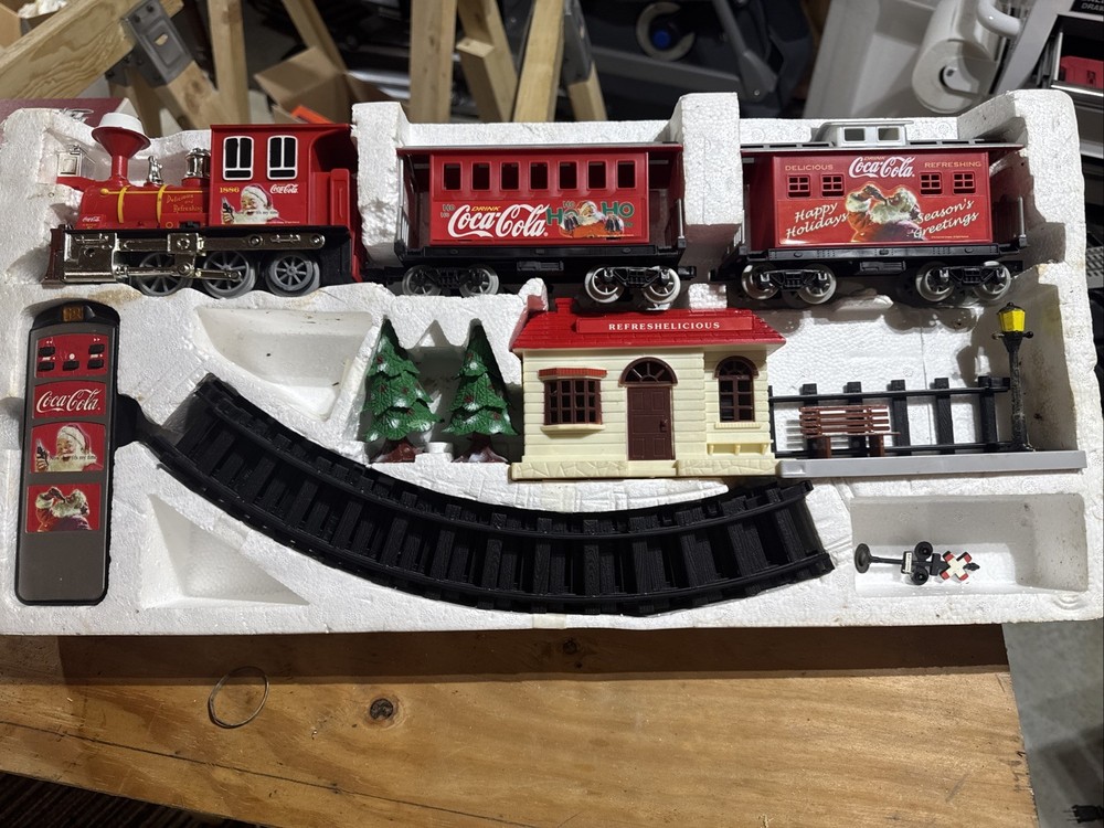 Coca-Cola Vintage Santa Steam Train Set K-Line 1309 - Read Description