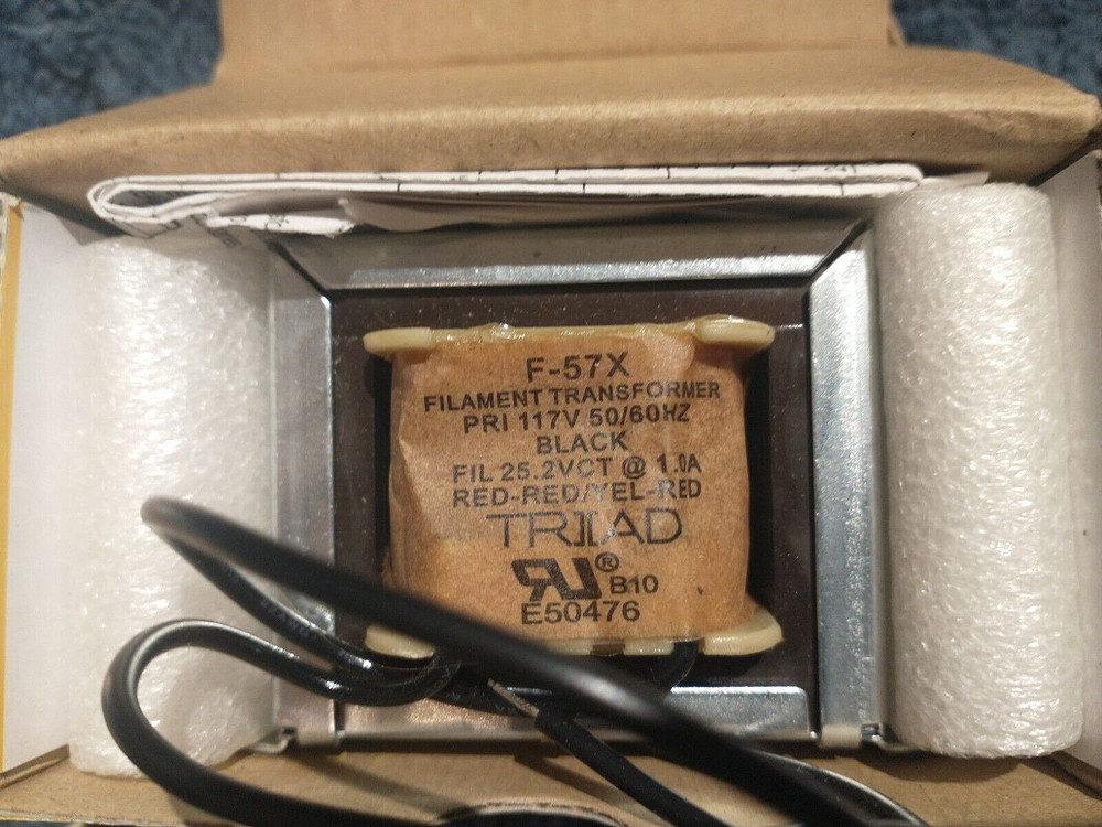Touch-Plate Low Voltage Lighting System Lot w/ Transverter, Relay, Transformers