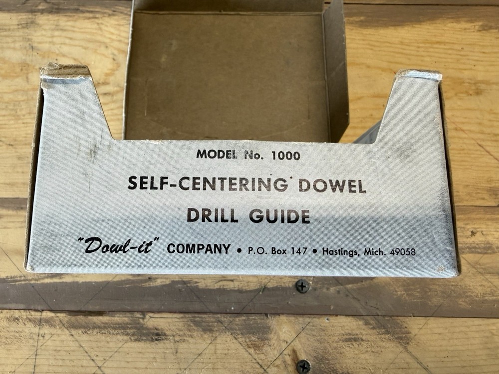 Doweling Jig Dowl-It Self-Centering Dowel Drill Guide Model 1000