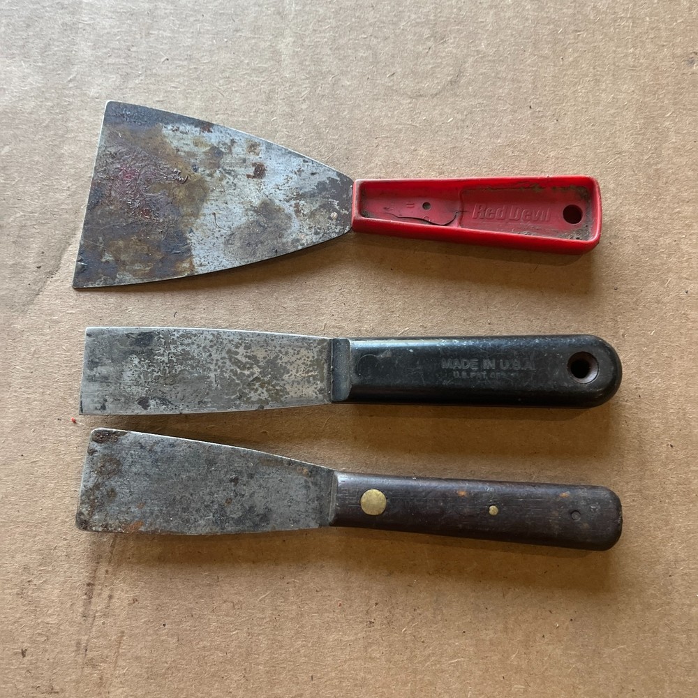 Red Devil & Hyde 3 pc Putty Knife Set with 3" and 1-1/4"