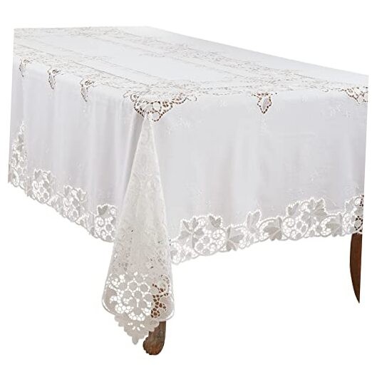 Lace Design Tablecloth 67"x138" White