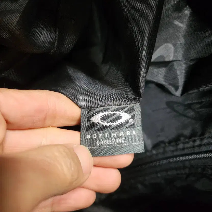 Oakley Utility Icon Backpack Used, Multiple Compartments Official