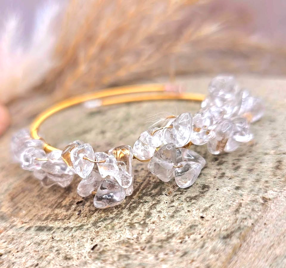 Nature Crystal Chips Flowers Bangle