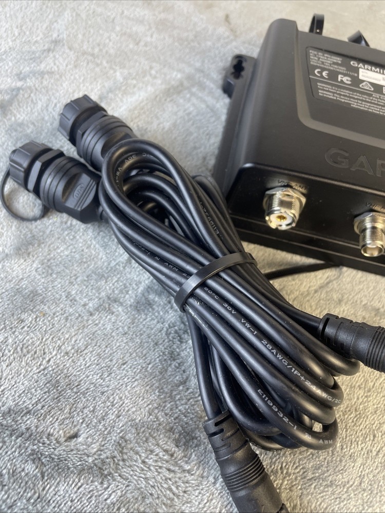 GARMIN AIS 800 BLACKBOX TRANSCEIVER