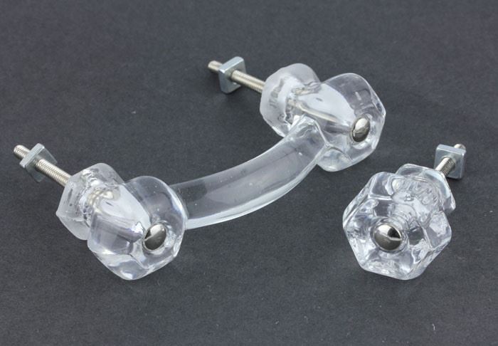 3" Antique Glass Pull Clear