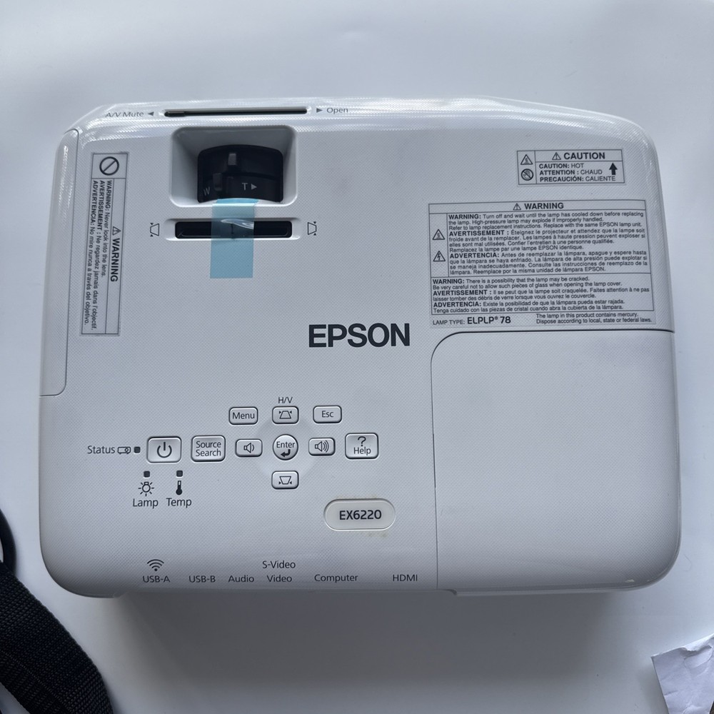 Epson EX6220 LCD Lamp Projector . Used once.