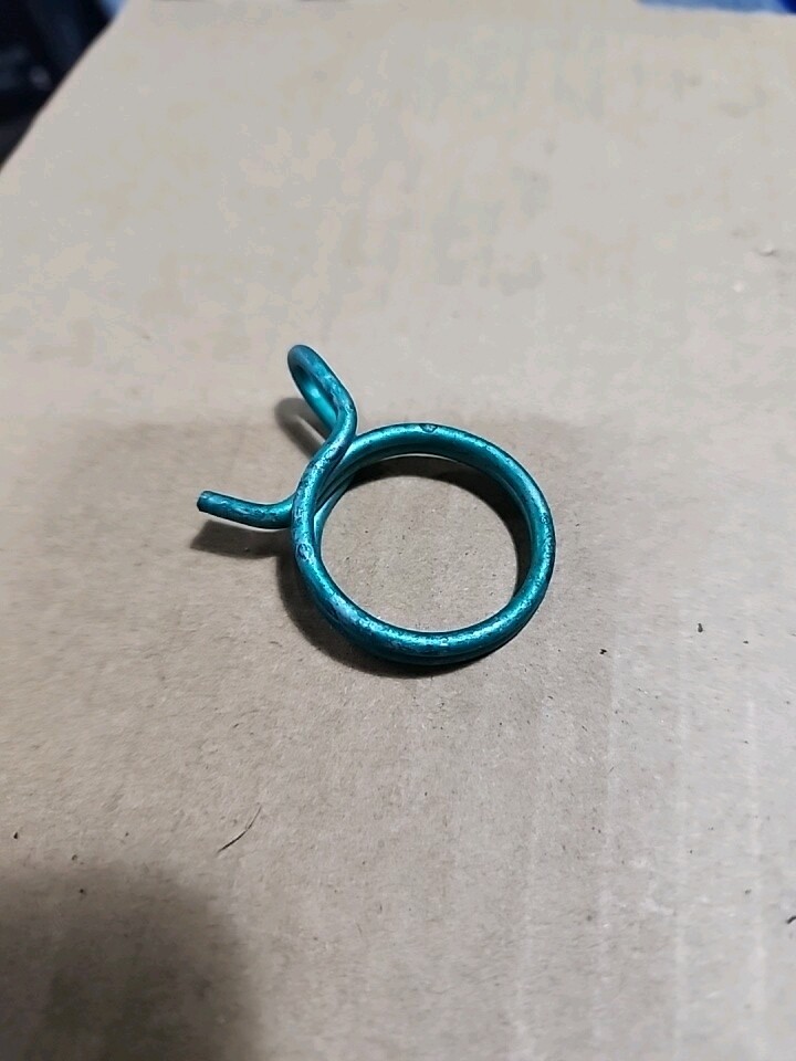 Spring Hose Clamp. 1" ID. qty 7
