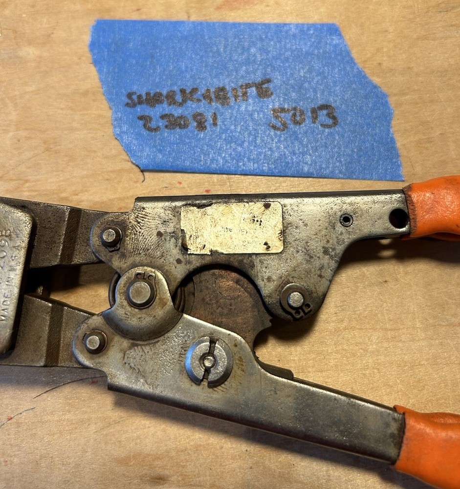 SHARK BITE 23081 Pincer Crimp Tool