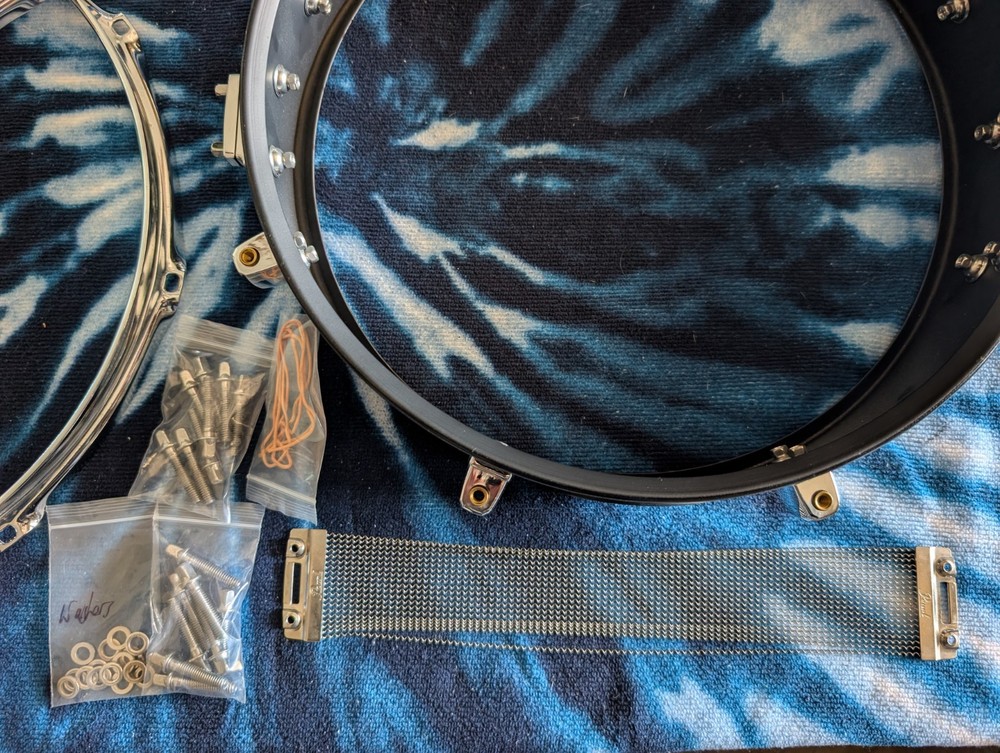 USED Pearl Piccolo Snare 13"x3"
