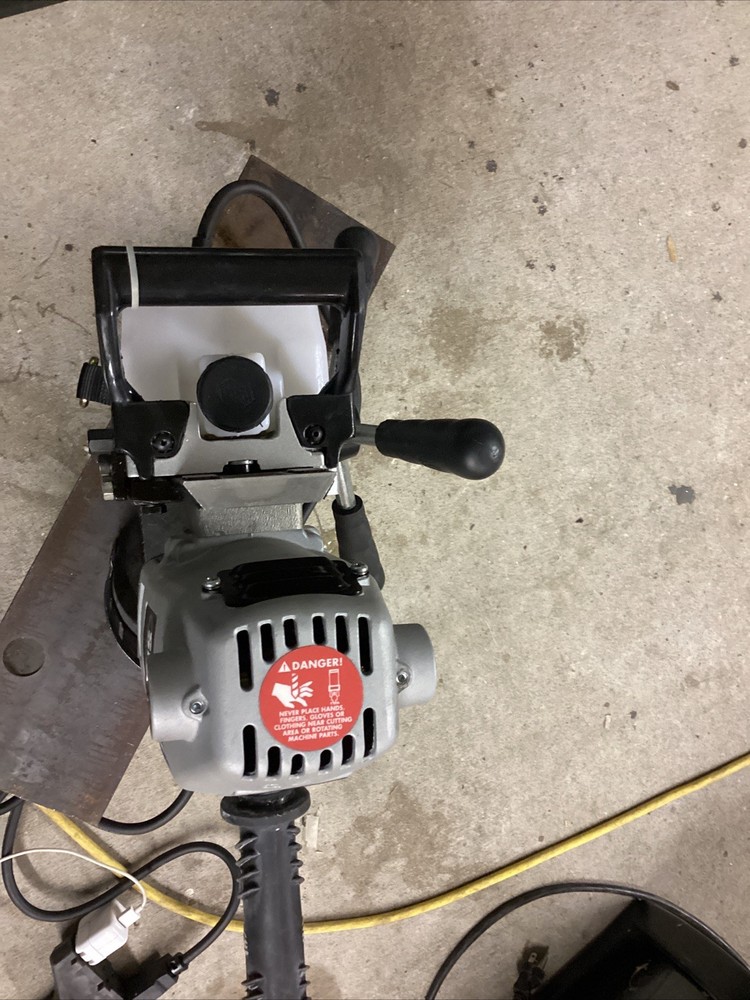 Slugger Portable Magnetic Drill USA101