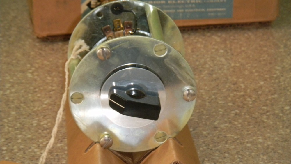 Superior Electric POWERSTAT 10B-2 Variable Transformer