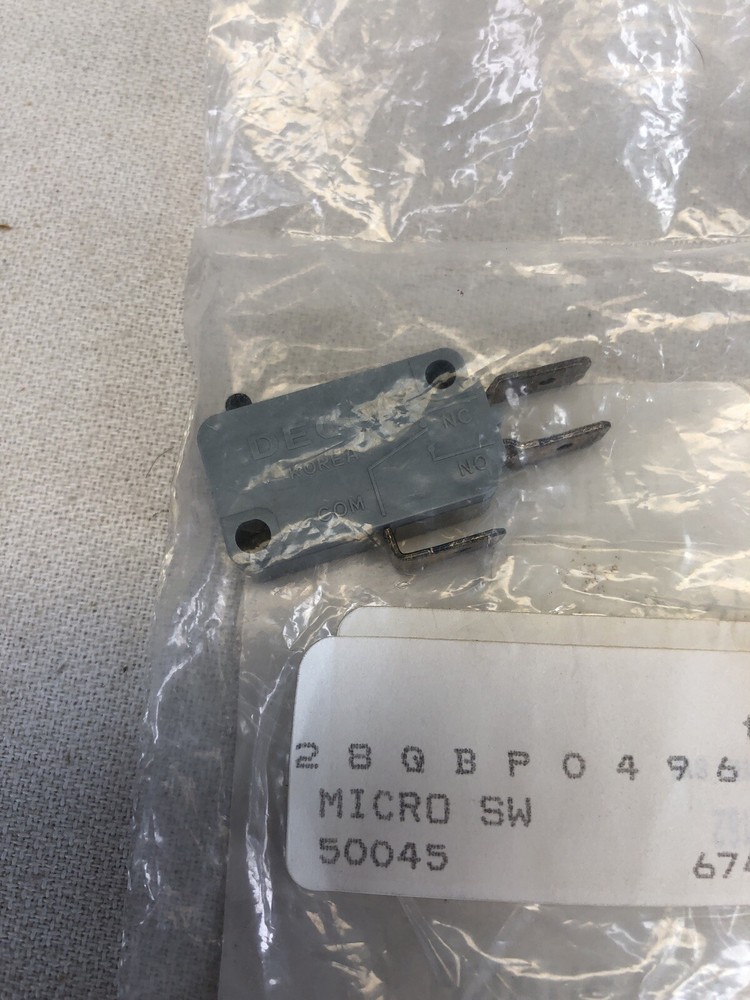 Sharp Genuine OEM Microwave Microswitch 28QBP0496