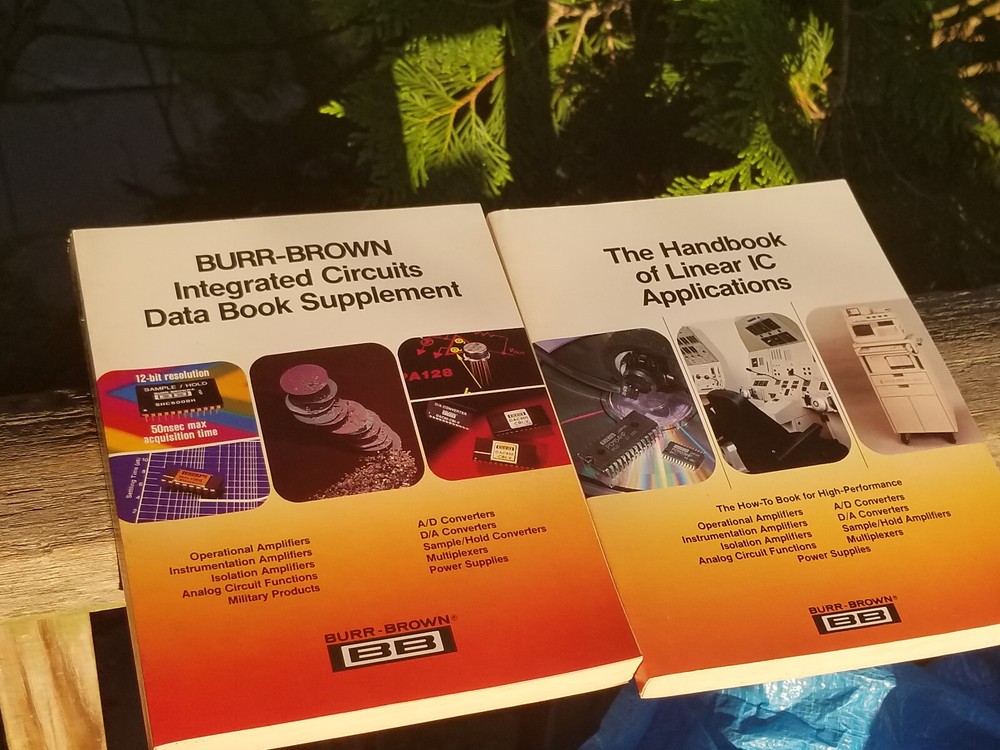 2 VINTAGE ELECTRONICS BOOKS DATA BURR  BROWN INTEGRATED CIRCUITS LINEAR IC 1987