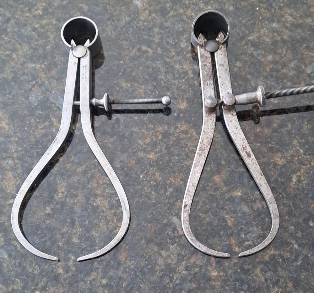 VINTAGE CALIPERS SET OF 2