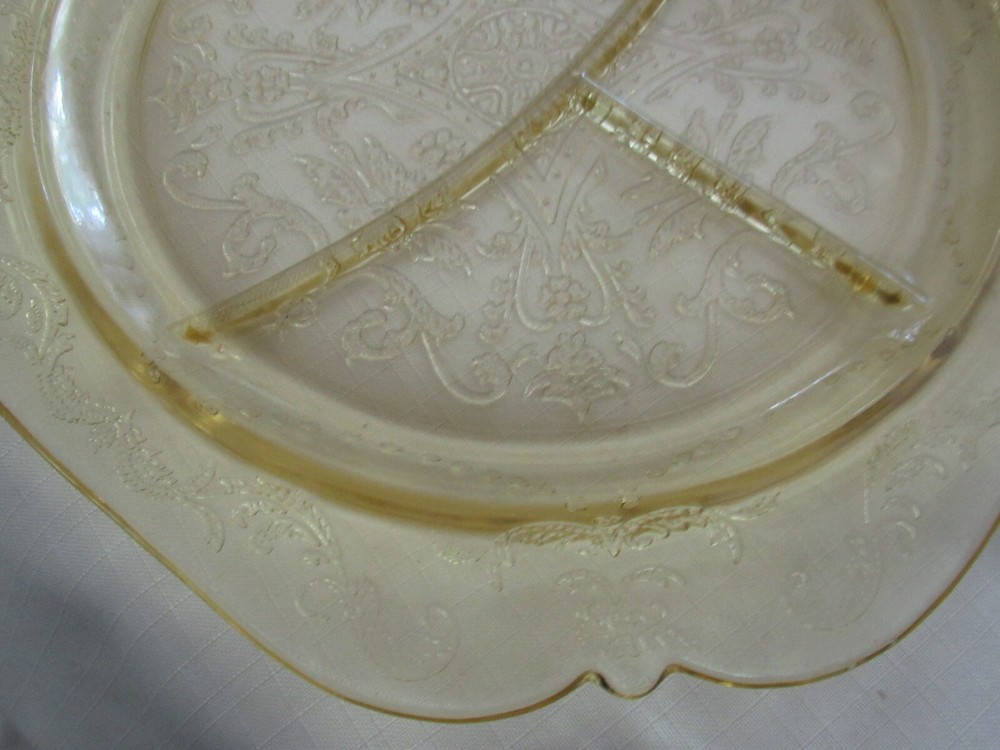 FEDERAL DEPRESSION MADRID GLASS DIVIDED PLATE- NICE