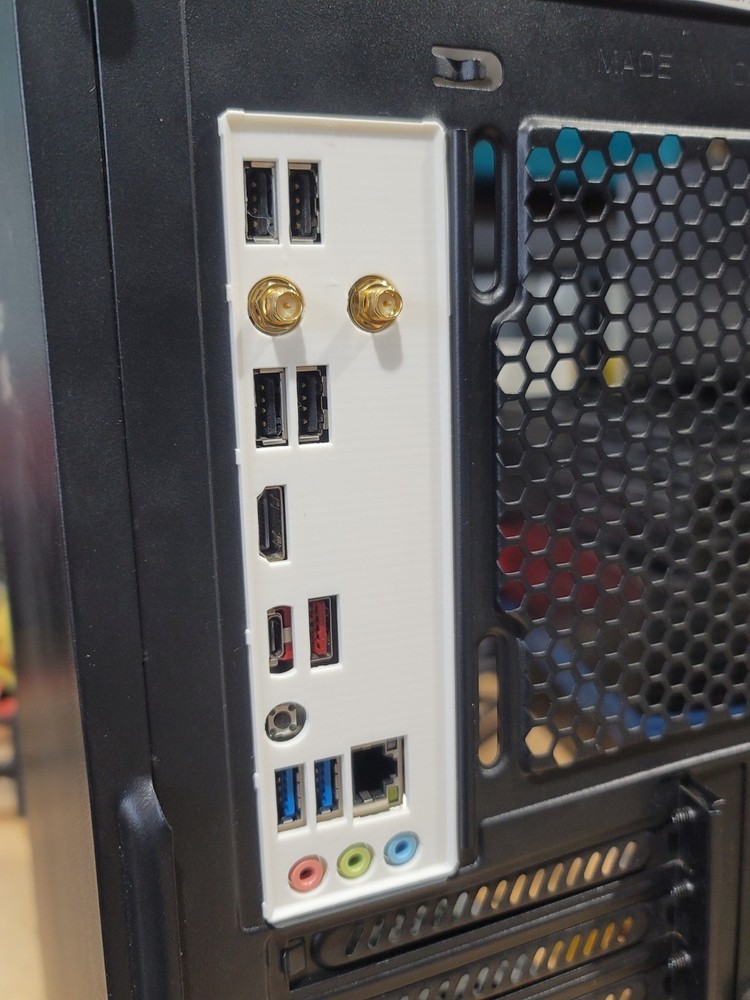 Gigabyte B550 UD AC I/O Shield / Back Panel - Wholesale Available