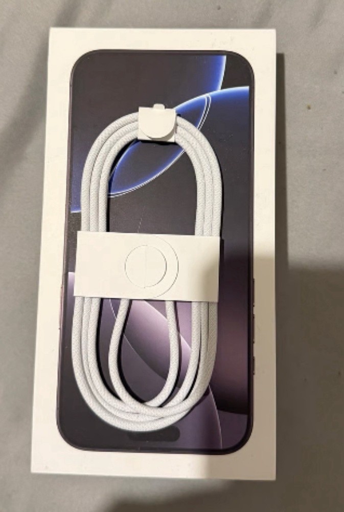2x iPhone Pro Max Fast Charging USB Type-C Cables Original Woven