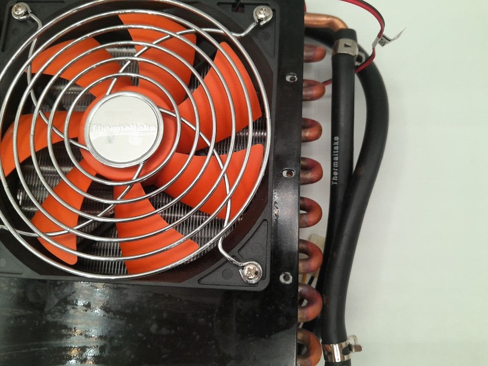 Thermaltake PC Watercooling system with Radiator - Untested - CS3