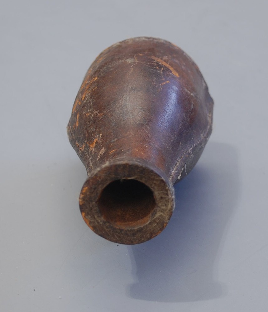 Vintage Shake Bottle for Pea Pool